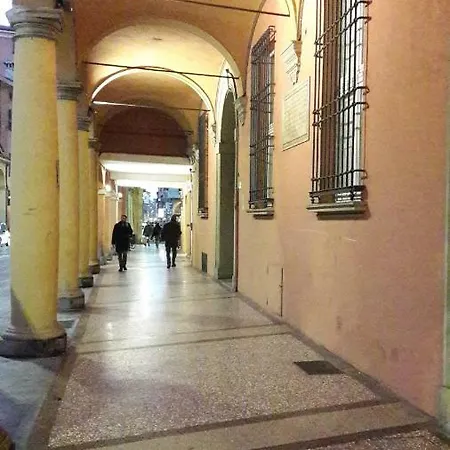 Apartment Mini Chic Downtown Bologna